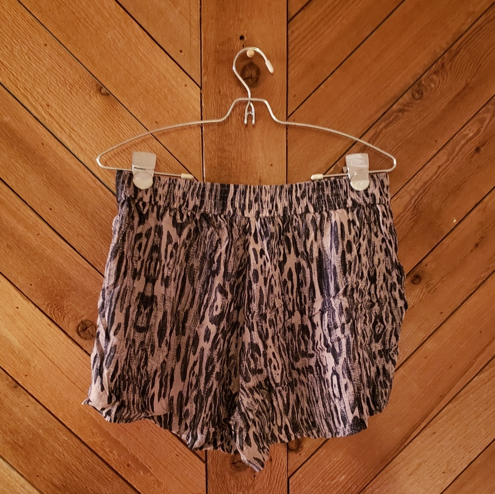 Jessica Simpson shorts